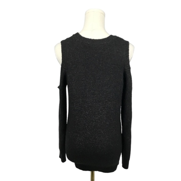 Blue notes Off-Shoulder Sweater - Picture 3 of 4